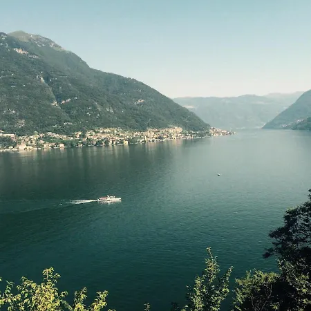 Doctor's House, On Lake Como Hébergement de vacances