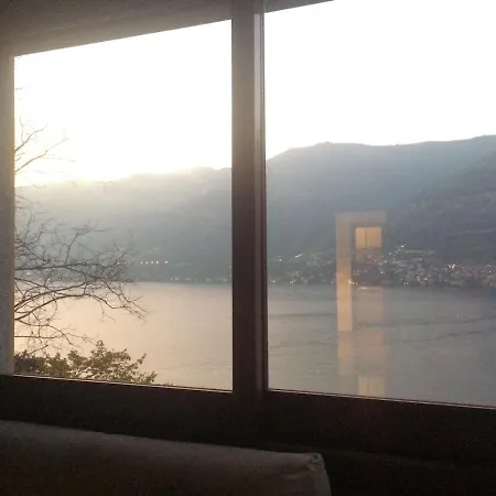 Doctor's House, On Lake Como * Faggeto Lario